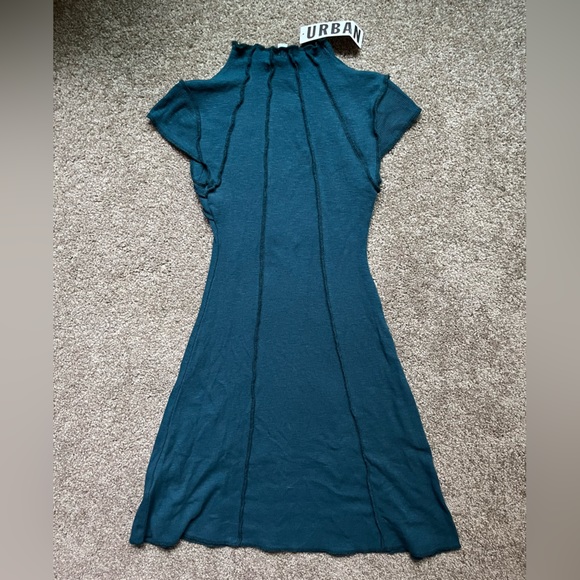NWT UO Rishe Seamed Mini Dress • XS - Picture 4 of 8